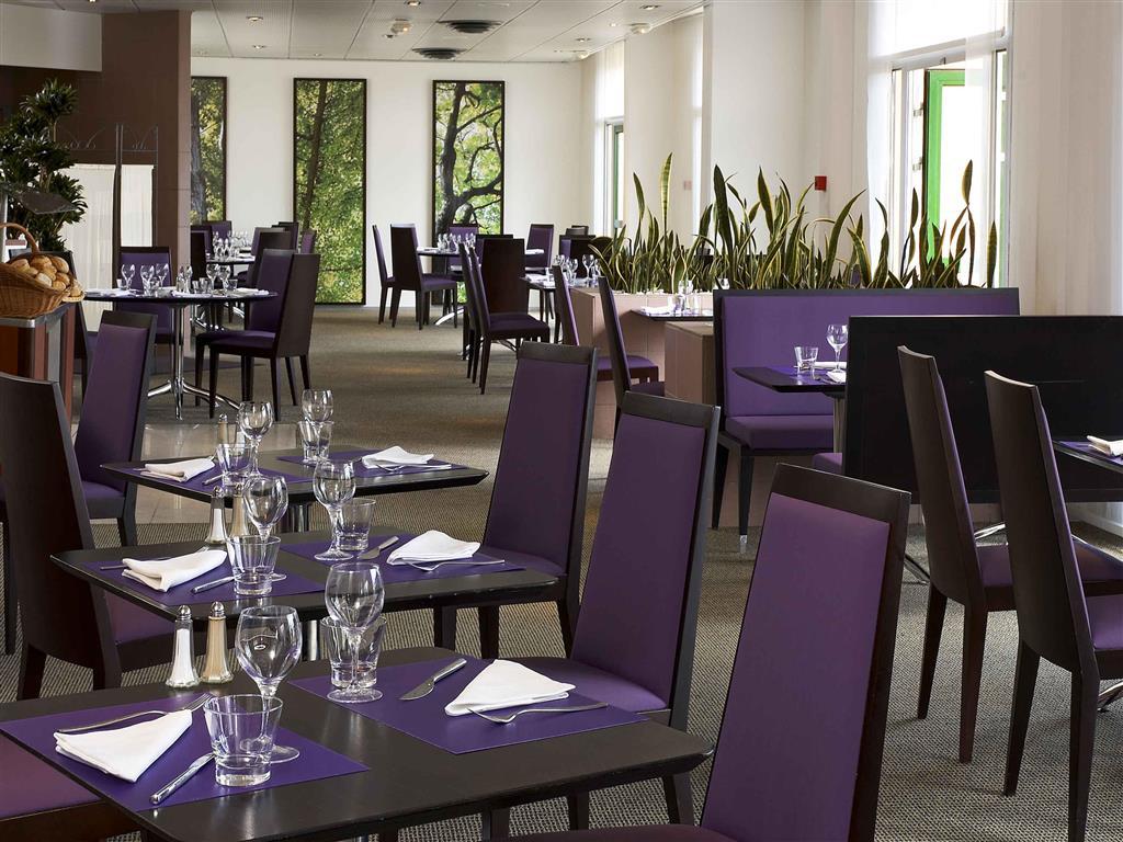 Novotel Saint-Quentin En Yvelines Magny-les-Hameaux Exterior photo