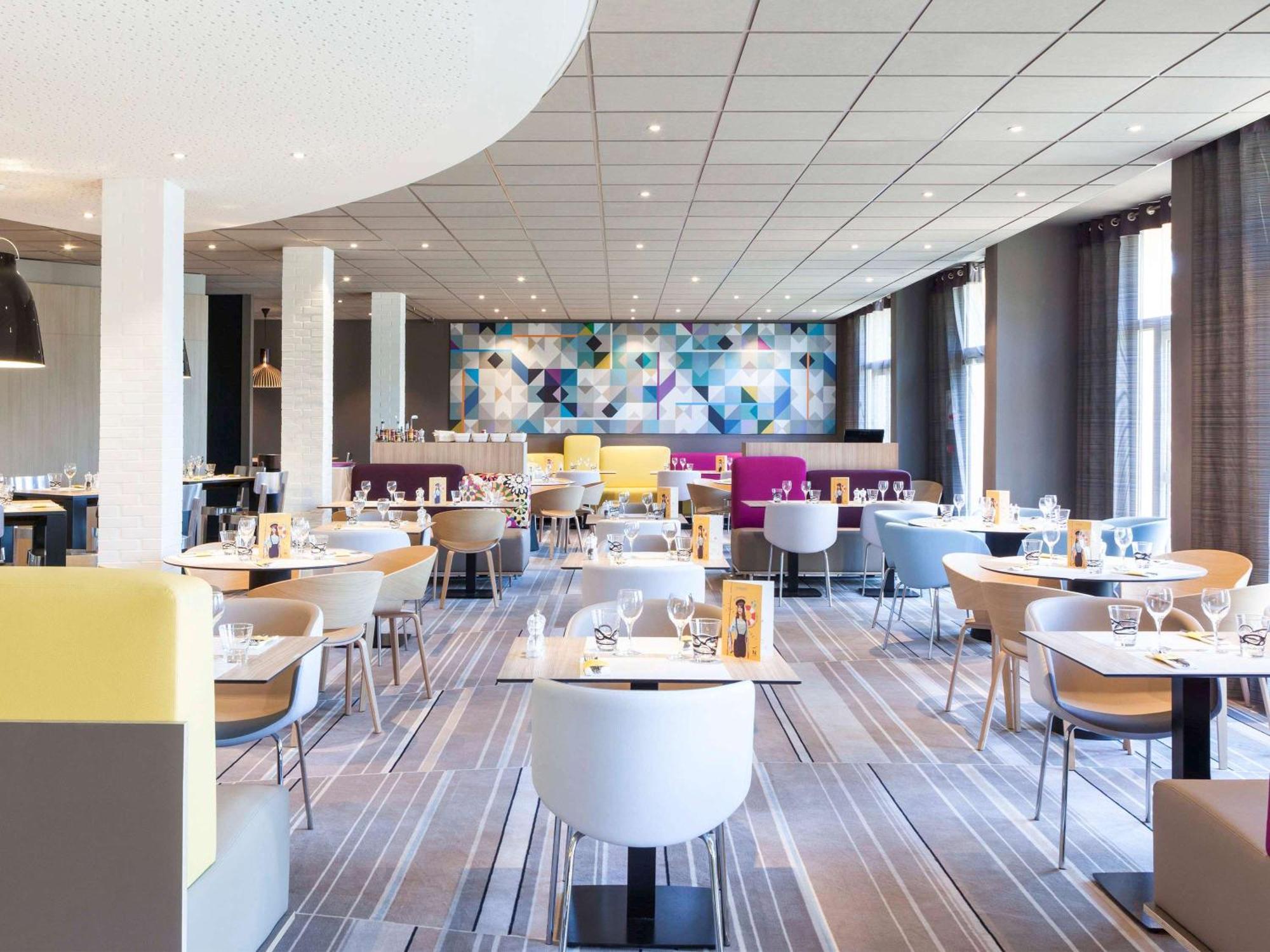 Novotel Saint-Quentin En Yvelines Magny-les-Hameaux Exterior photo